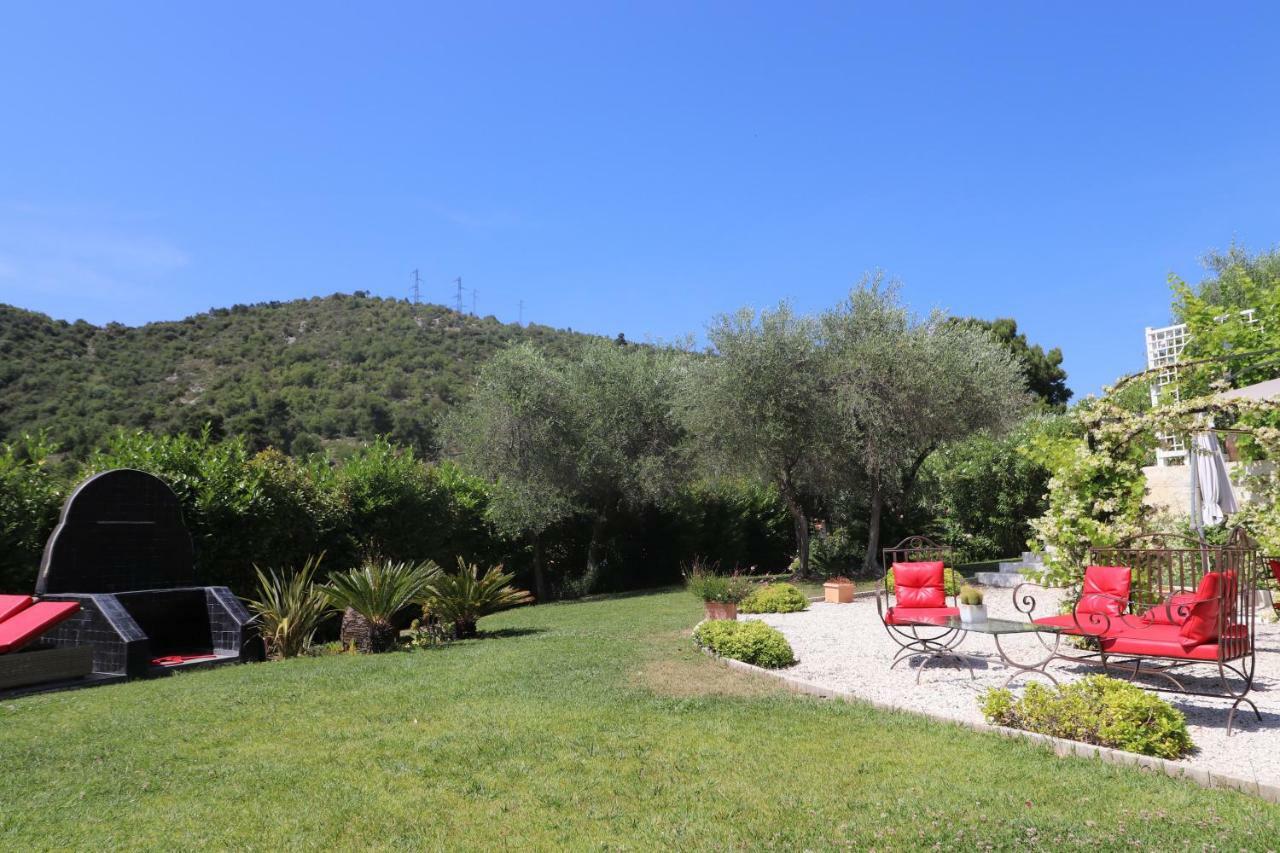 Mas De Provence En Riviera Hotel La Roquette-sur-Var Exterior photo